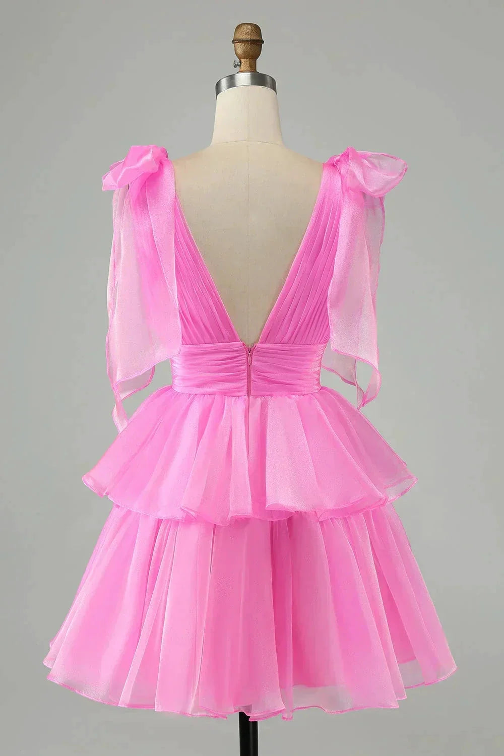 V Neck Pleated Tiered Short Homecoming Dress (ZD11723)