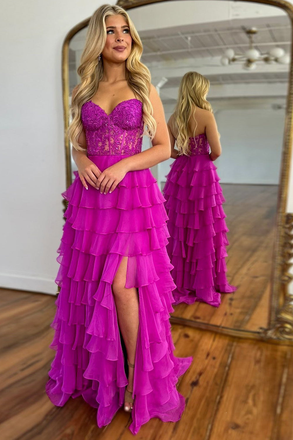 Sweetheart A-Line Evening Party Gowns Floor-Length Royal Blue Prom Dress with Appliques