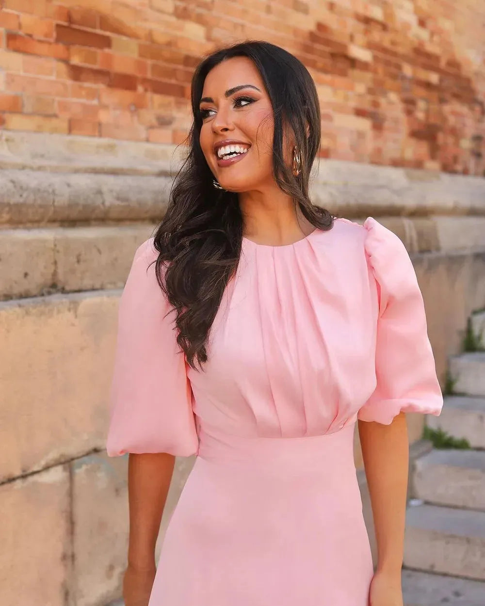 Short Sleeves Pink Evening Dresses Satin Wedding Party Wear Prom Dresses A-Line Simple Women Birthday Dresses