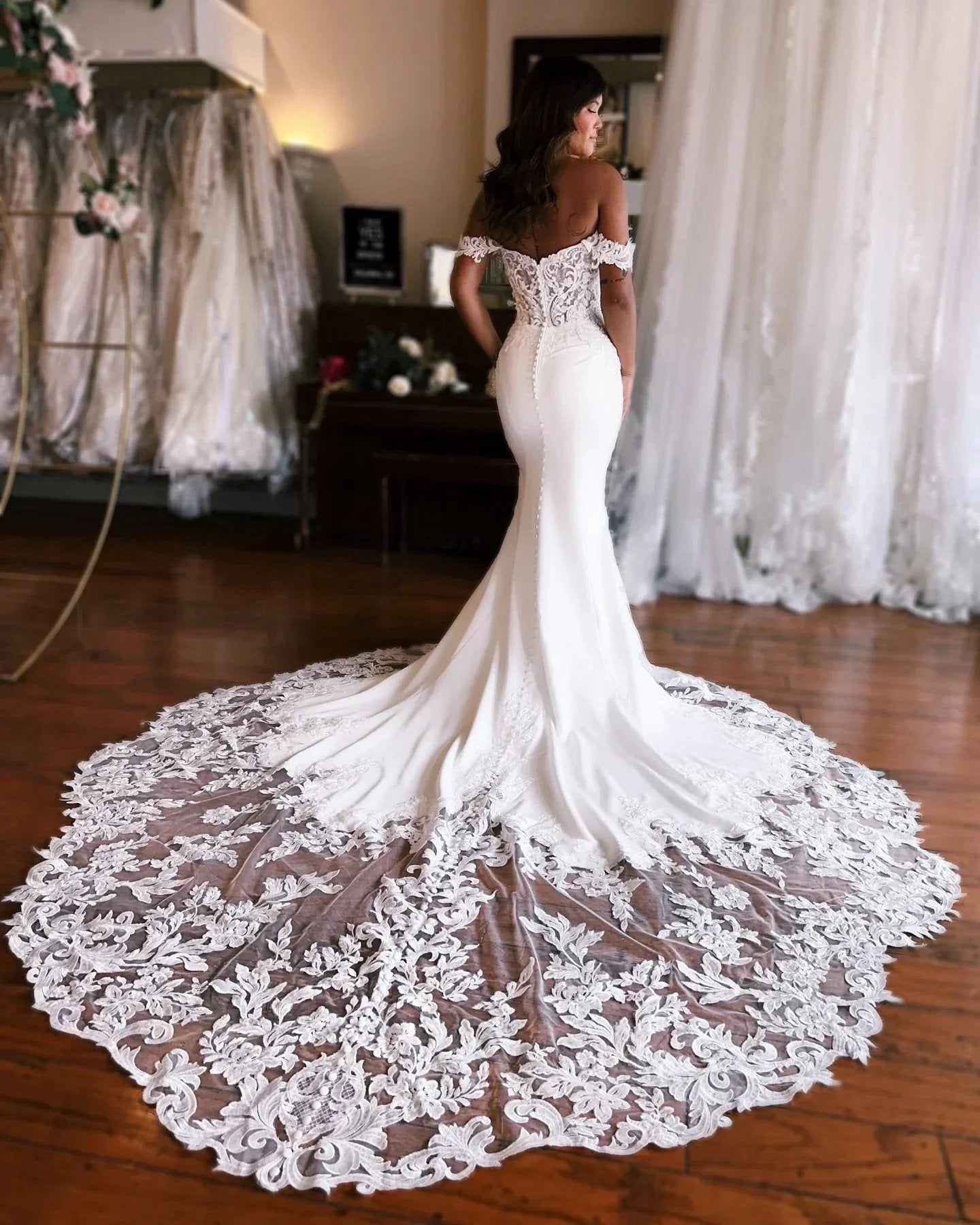 Amazing Mermaid Off-the-shoulder Sweetheart Sleeveless Appliques Satin Lace Train Wedding Dress (ZD15581)