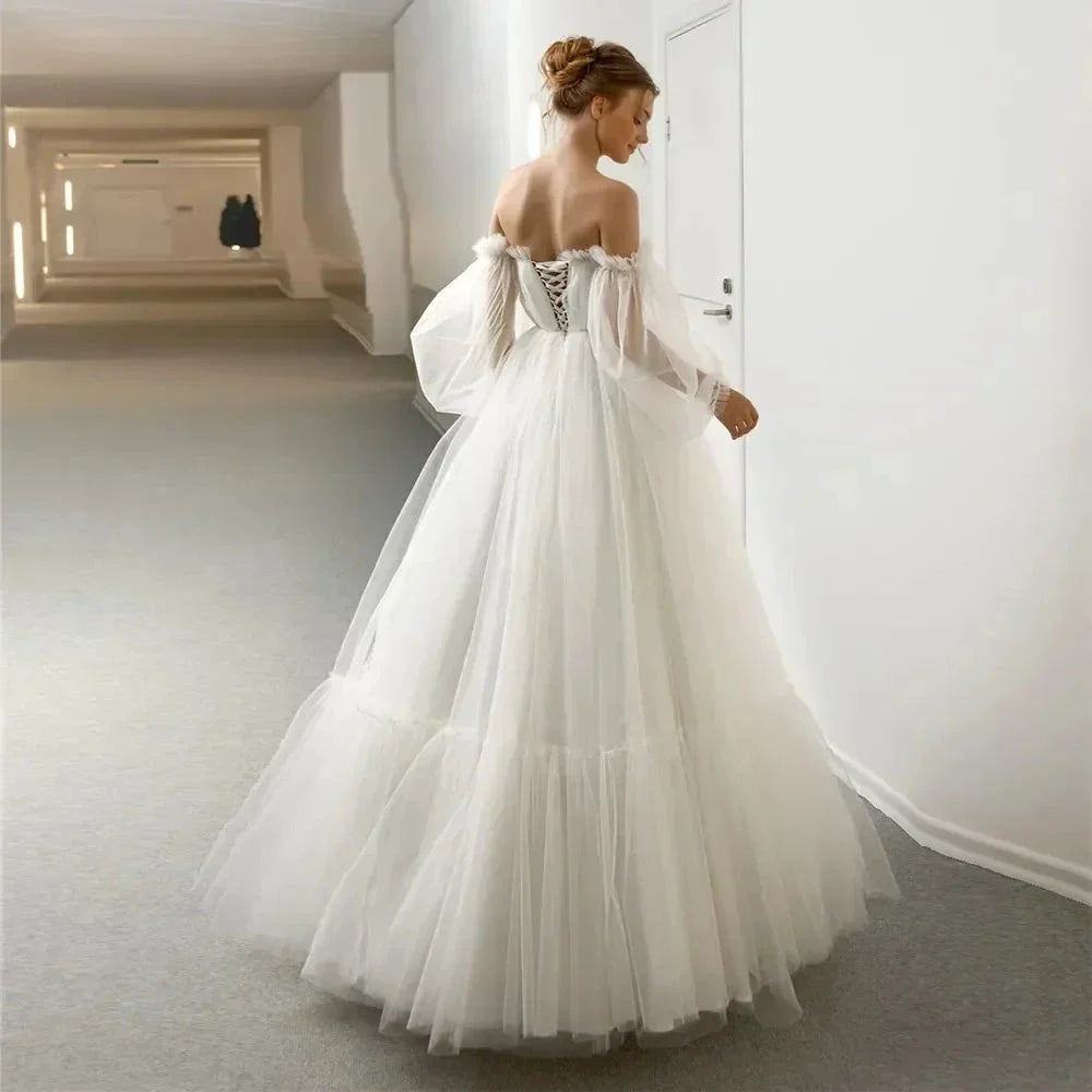 Appliques Vestido De Noiva Sexy Backless A Line Vestidos De Novia Bishop Sleeve Wedding Dresses Lace Robe De Mariée (ZD14052)