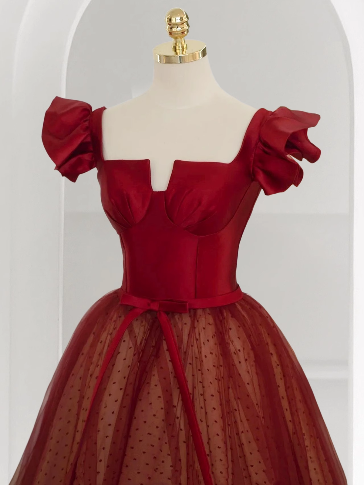 Princess Ball Gown Red Tulle Prom Dress - View 5 | FashionDia