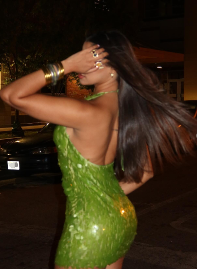 Gorgeous Halter Sequin Green Sheath Backless Short Cocktail Dress Homecoming Dress