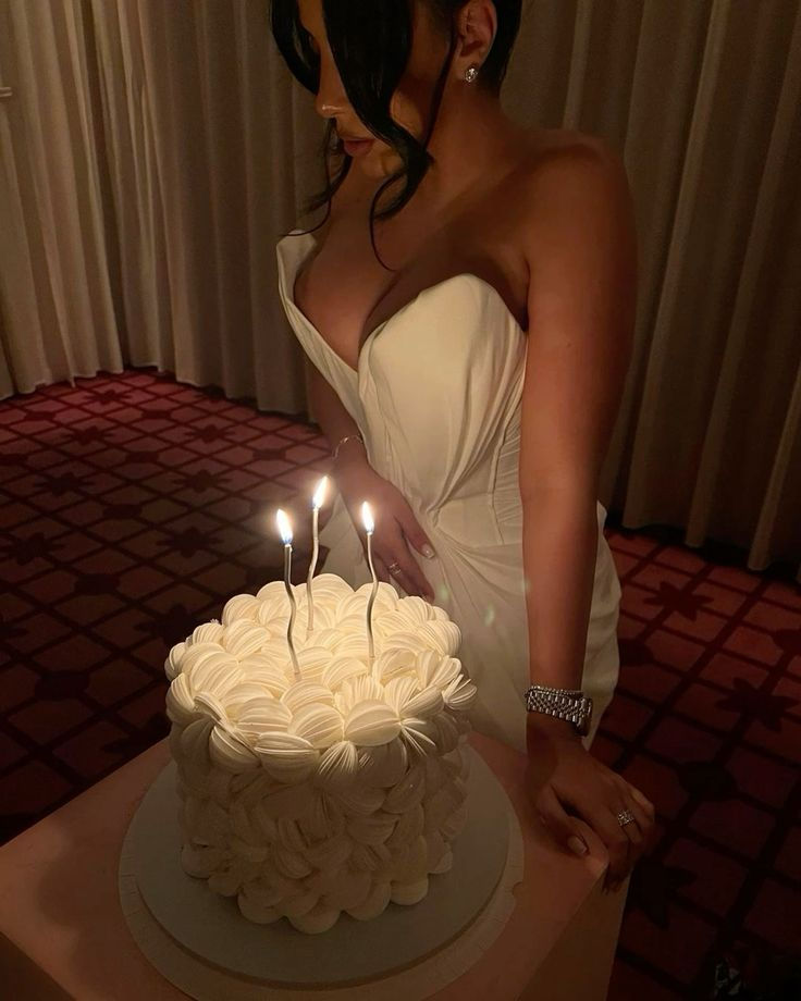 Elegant V Neck Chiffon Pleated Short Birthday Outfits White Formal Graduation Homecoming Dress S719