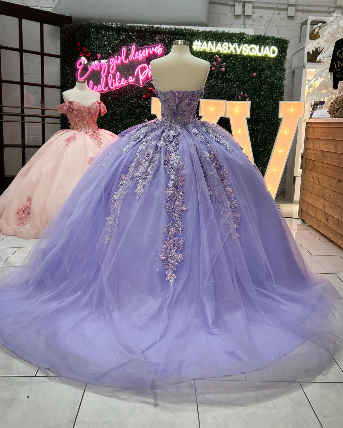 Ball Gown Strapless Sleeveless Fully Sequins Flower Appliques Pleated Lilac Tulle Quinceanera Dress Evening Formal Gown Birthday Party Dress For Sweet 16