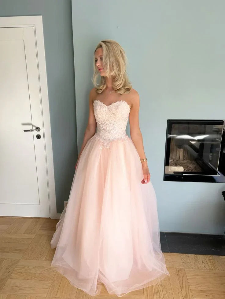 Ball Gown Sweetheart Prom Dress Light Pink Tulle Long Evening Dresses