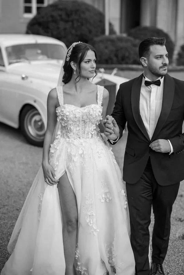 Beautiful Long A-line Split Front Sleeveless Wedding Dresses with Lace (ZD15645) - View 6 | VelvetHem