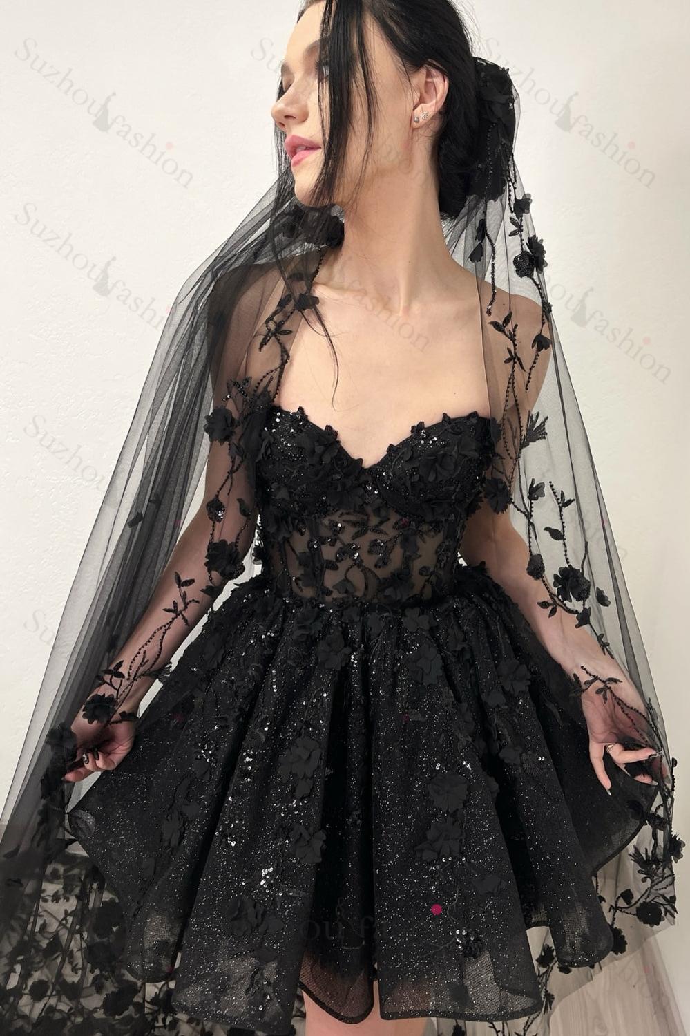 Black Homecoming Dress Ball Gown Sweetheart Tulle Short Cocktail Dress With Appliques