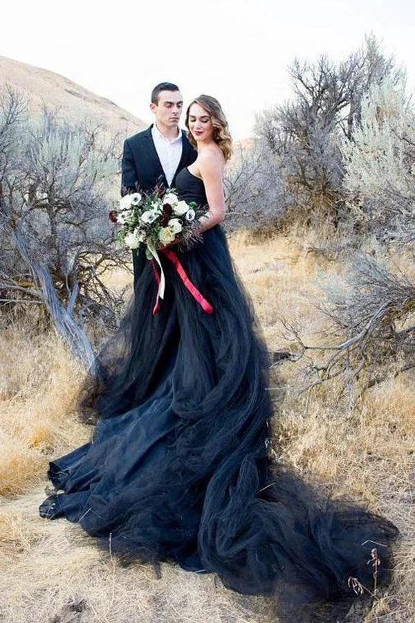 Black Gothic Wedding Dresses A-Line Sleeveless With Train (ZD16121)