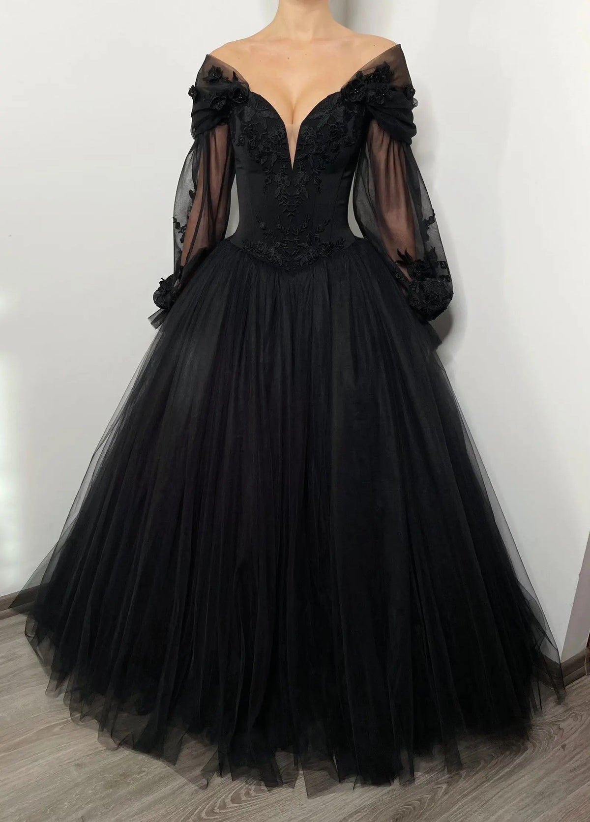 Black Luxury Gothic Wedding Dress 3D Floral Corset Tulle Ball Gown With Train ZP201 - View 7 | VelvetHem