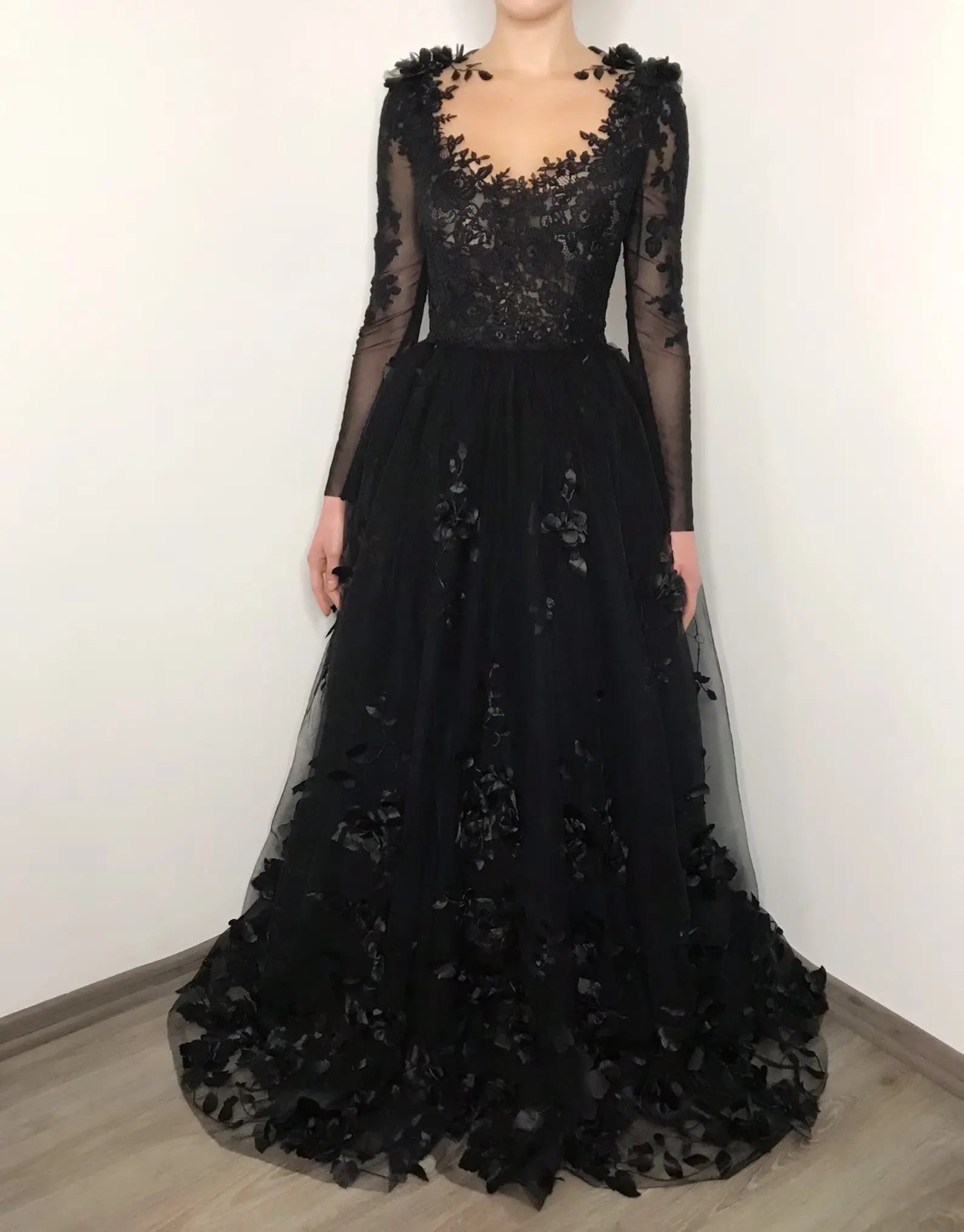 Black Luxury Gothic Wedding Dress 3D Floral Lace Tulle Sweep Train ZP026