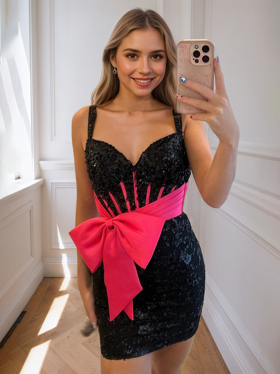 Bodycon Sweetheart Lace Short Homecoming Dress with Bowknot