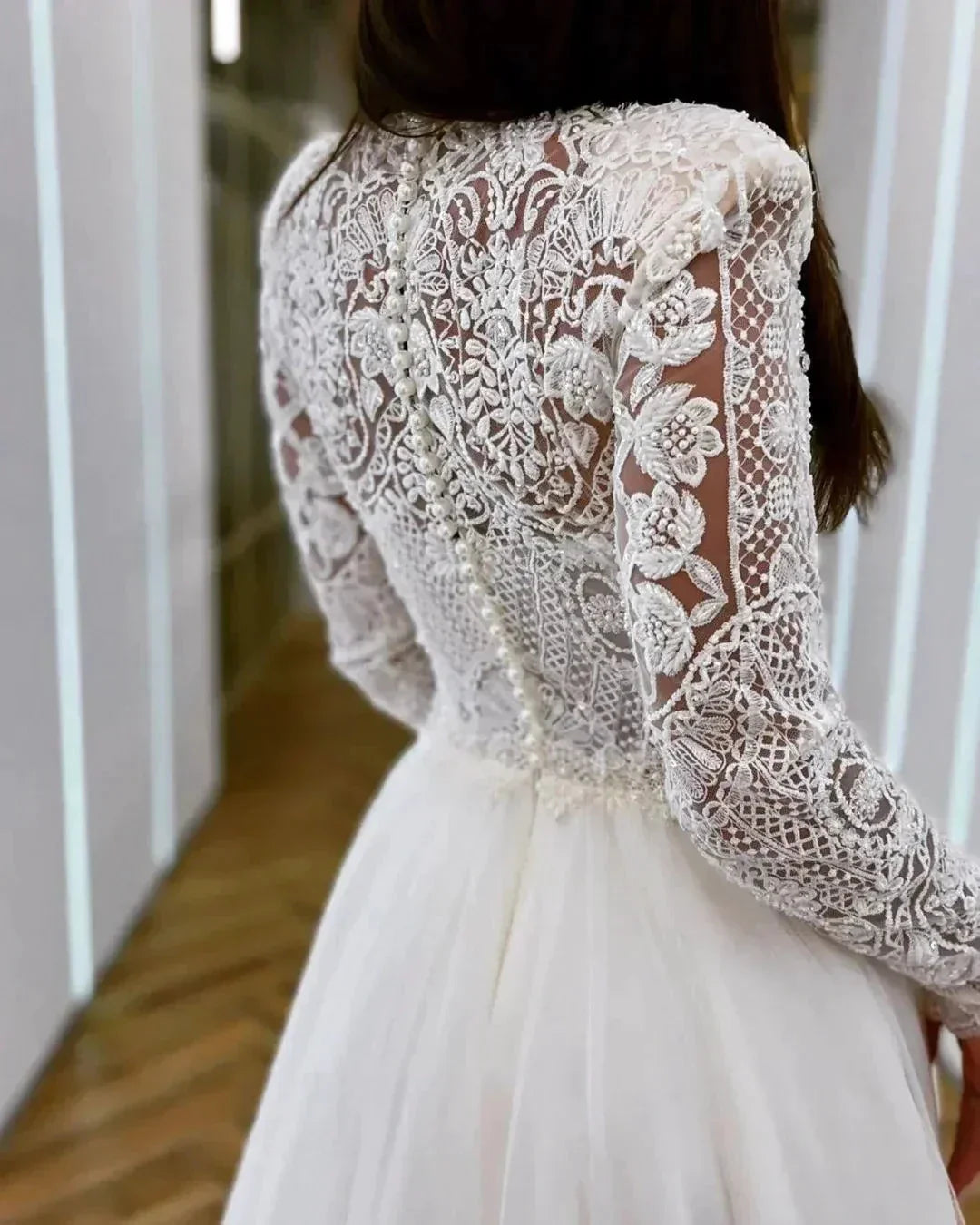 Romantic Wedding Dresses Mermaid High Neck Long Sleeves Exquisite Lace Appliques Princess Style Beach Mopping Bride Gowns (ZD13441)