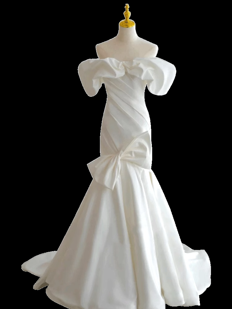 Vintage Mermaid Off The Shoulder Neckline White Long Wedding Dresses C111