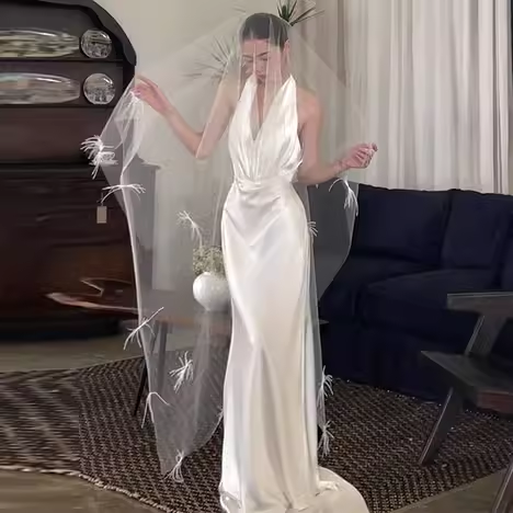 Vintage Mermaid Halter Backless White Satin Wedding Dresses C133