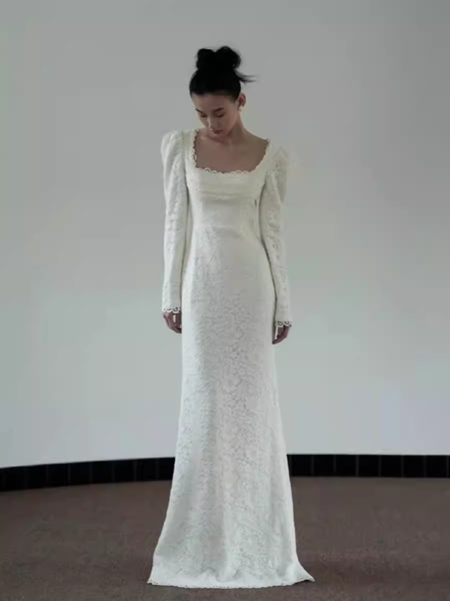 Chic Mermaid Square Neckline Long Sleeves White Lace Wedding Dresses