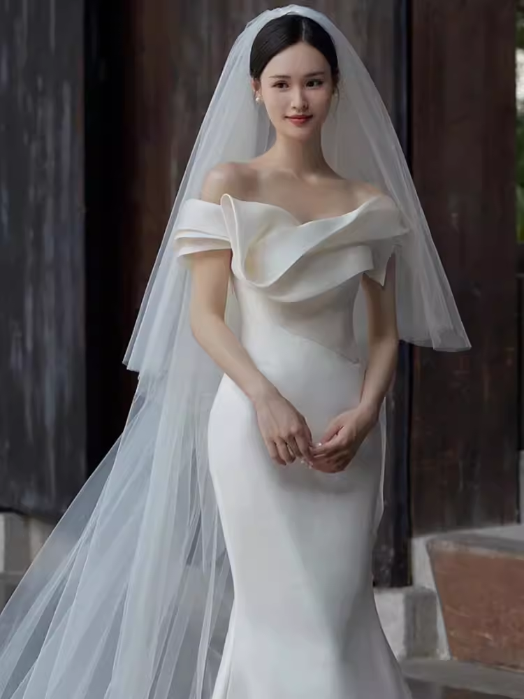 Vintage Mermaid Off The Shoulder White Satin Long Wedding Dresses C22