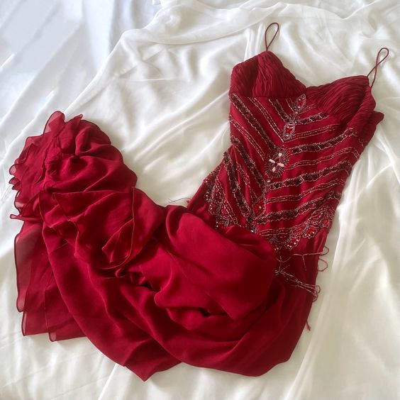 Sexy Sheath Spaghetti Straps Sleeveless Burgundy Long Prom Dresses Evening Gowns