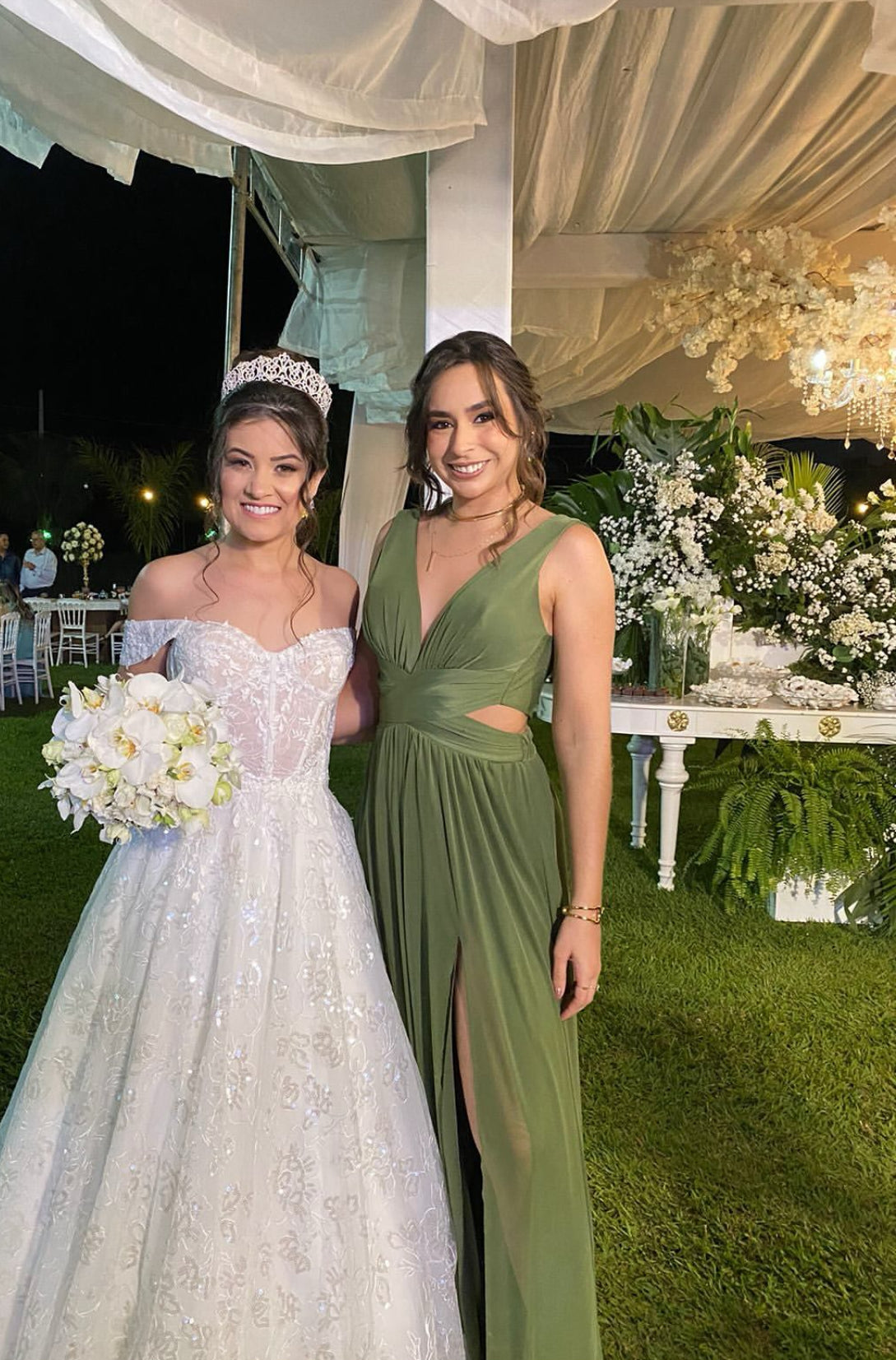 V-Neck Green Wedding Guest Dress Chiffon Evening Party Dress