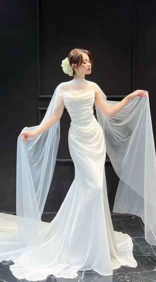 Elegant Mermaid Strapless White Chiffon Tulle Long Wedding Dresses