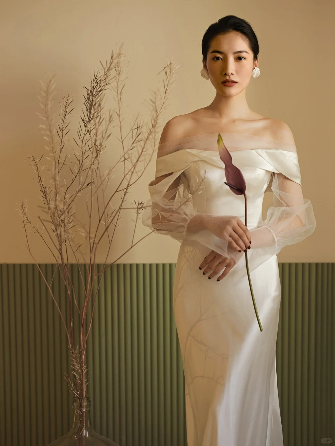 Chic Mermaid Off The Shoulder Satin Tulle Long Sleeves Long Wedding Dresses
