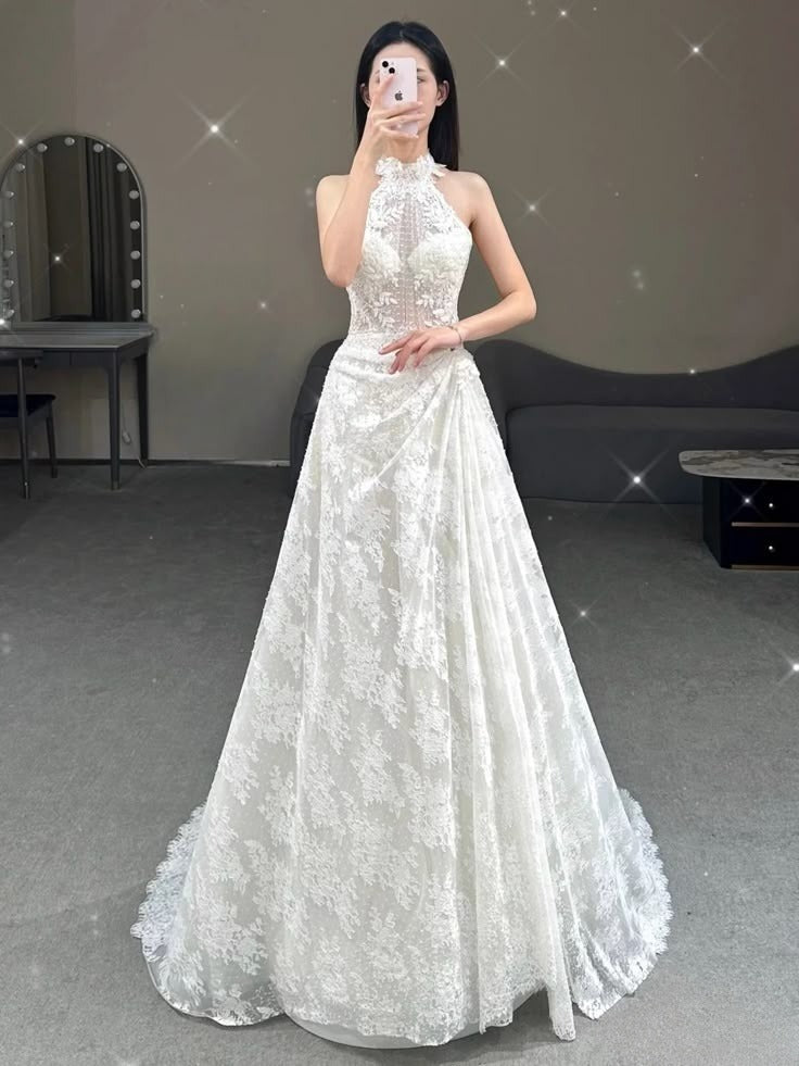 Dreamy A Line Halter Tulle Lace Long Wedding Dresses