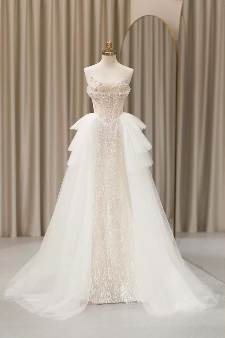 Elegant Mermaid Strapless Tulle Lace Sequin Long Wedding Dresses