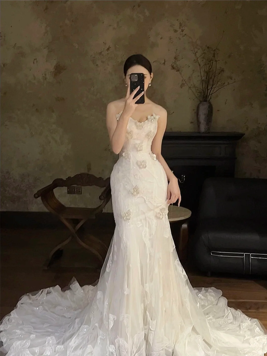 Dreamy Mermaid Strapless Tulle Lace Applique Long Wedding Dresses