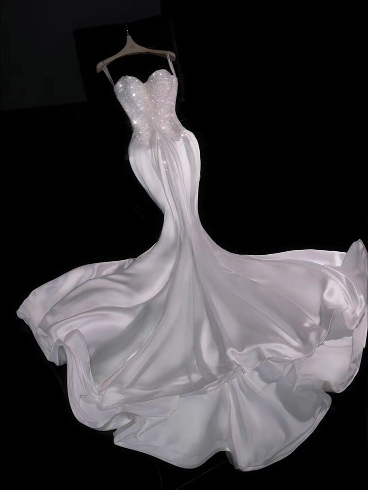 Stunning Mermaid Sweetheart Satin Sequin Long Wedding Dresses