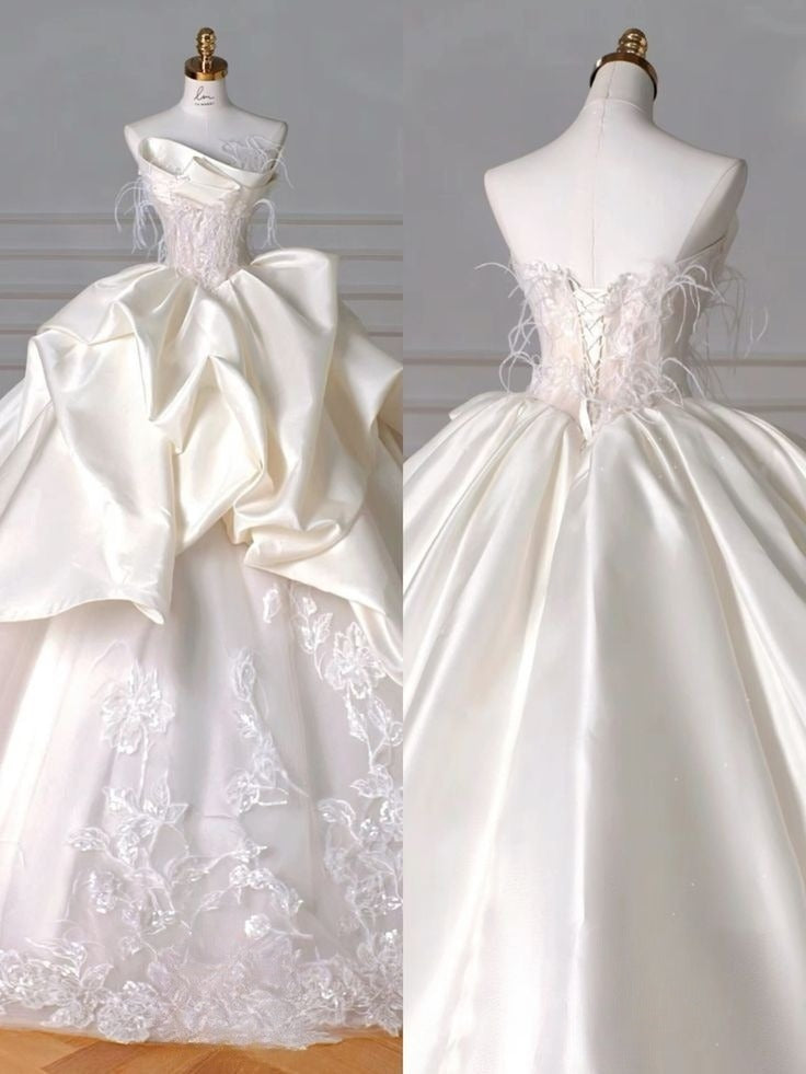 Vintage Ball Gown Strapless Satin Tulle Lace Feather Long Wedding Dresses