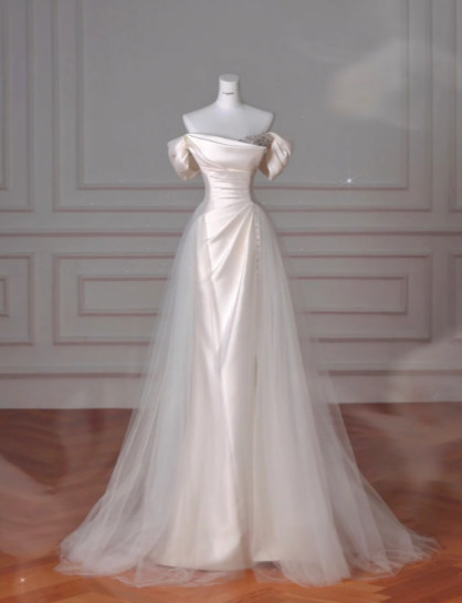 Elegant A Line Off The Shoulder Satin Tulle Long Wedding Dresses