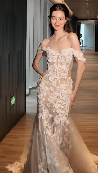 Dreamy Mermaid Off-the-Shoulder Tulle Lace Applique With Veil Long Wedding Dresses - View 4 | FashionDia