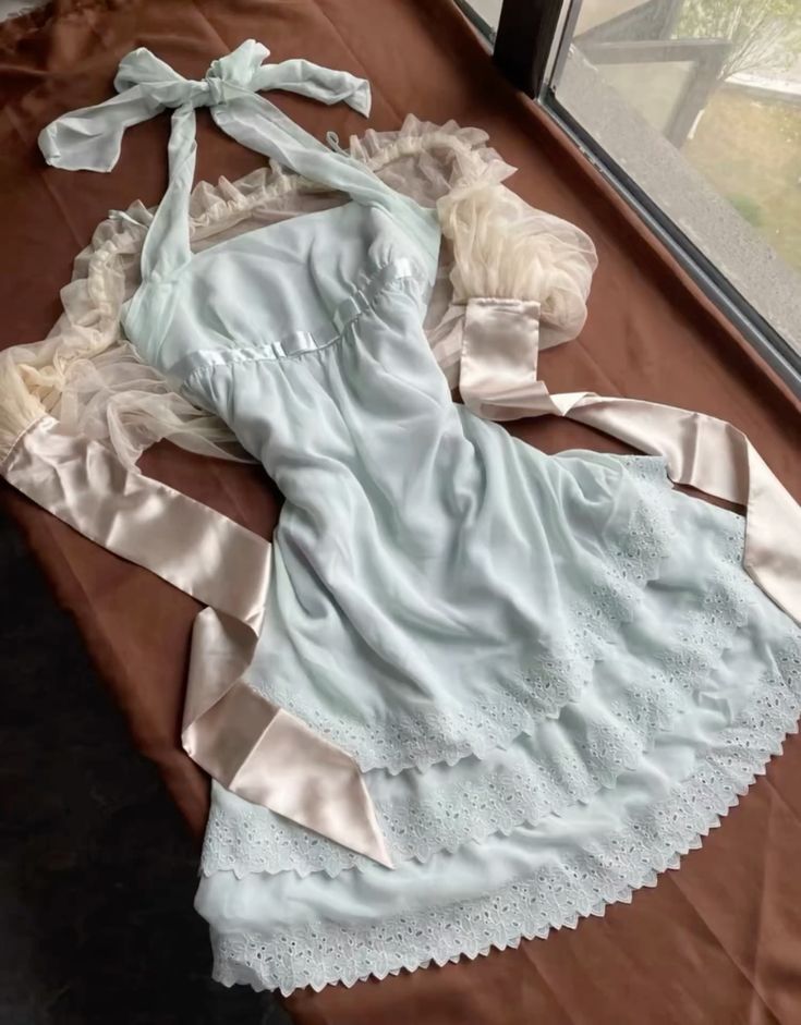 Cute A-Line Halter Chiffon Short Homecoming Dress 16th Birthday Outfits - FashionDia