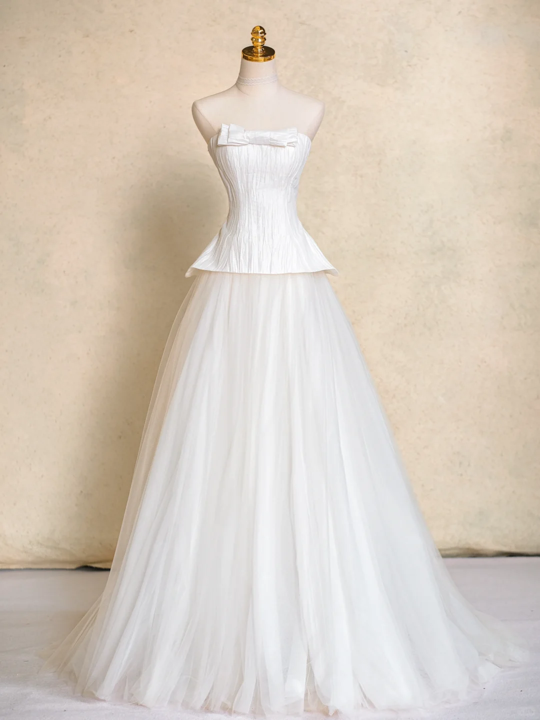 Dreamy A Line Strapless White Satin Tulle Long Wedding Dresses