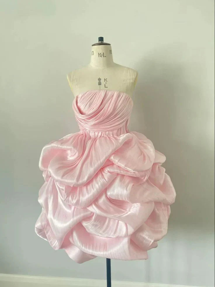 Sweet Pink Ball Gown Strapless Satin Short Homecoming Dress 17th Birthday Outfits - FashionDia