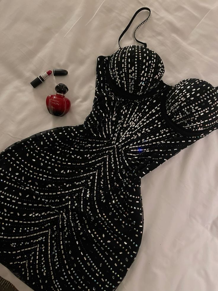 Stunning Mermaid Spaghetti Straps Black Satin Beads Short Homecoming Dress 20th Birthday Outfits - FashionDia