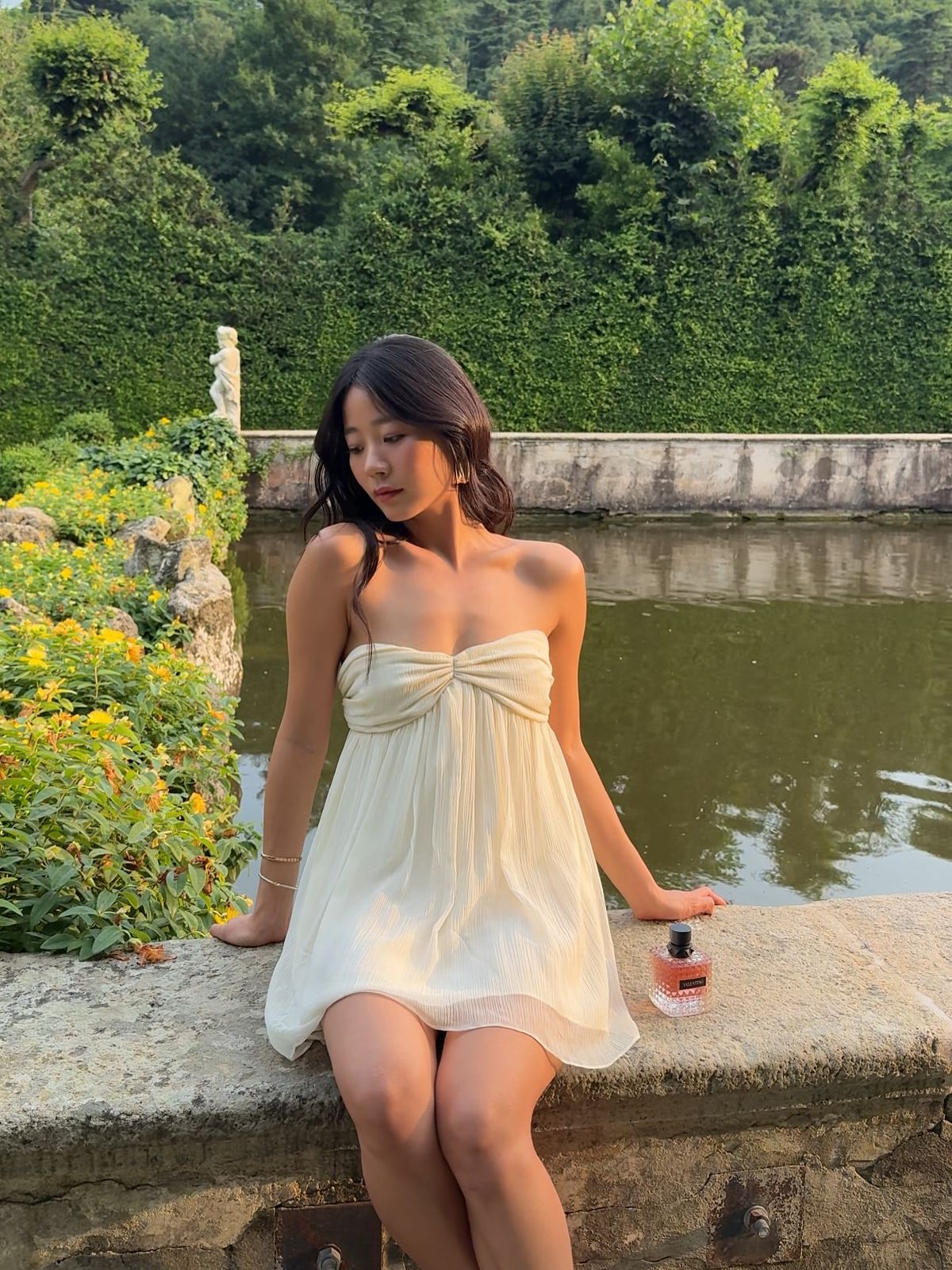 Simple A-Line Strapless Chiffon Short Homecoming Dress 18th Birthday Outfits - View 2 | FashionDia