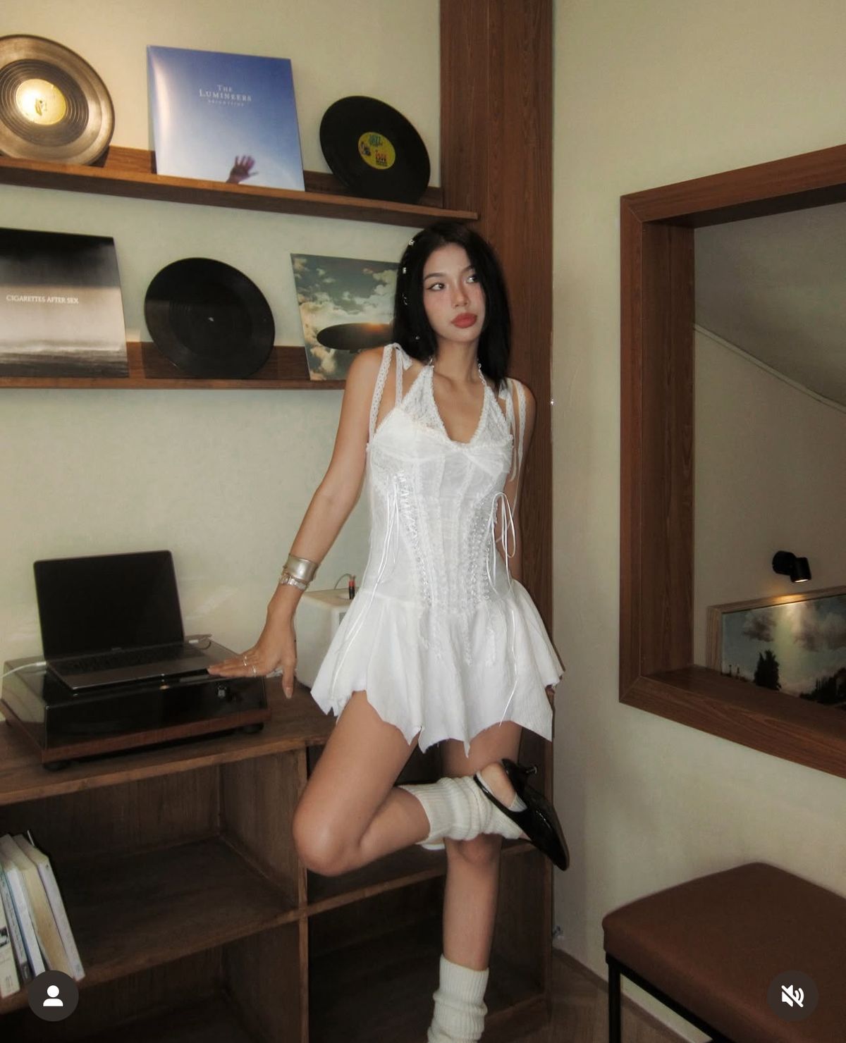Chic A-Line Halter Lace Satin Short Homecoming Dress 19th Birthday Outfits - FashionDia