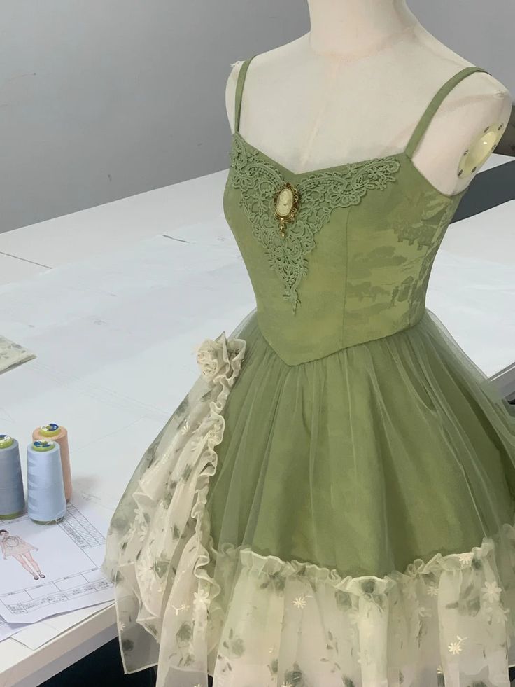 Retro A Line Spaghetti Straps Satin Printed Chiffon Short Homecoming Dress 19th Birthday Outfits