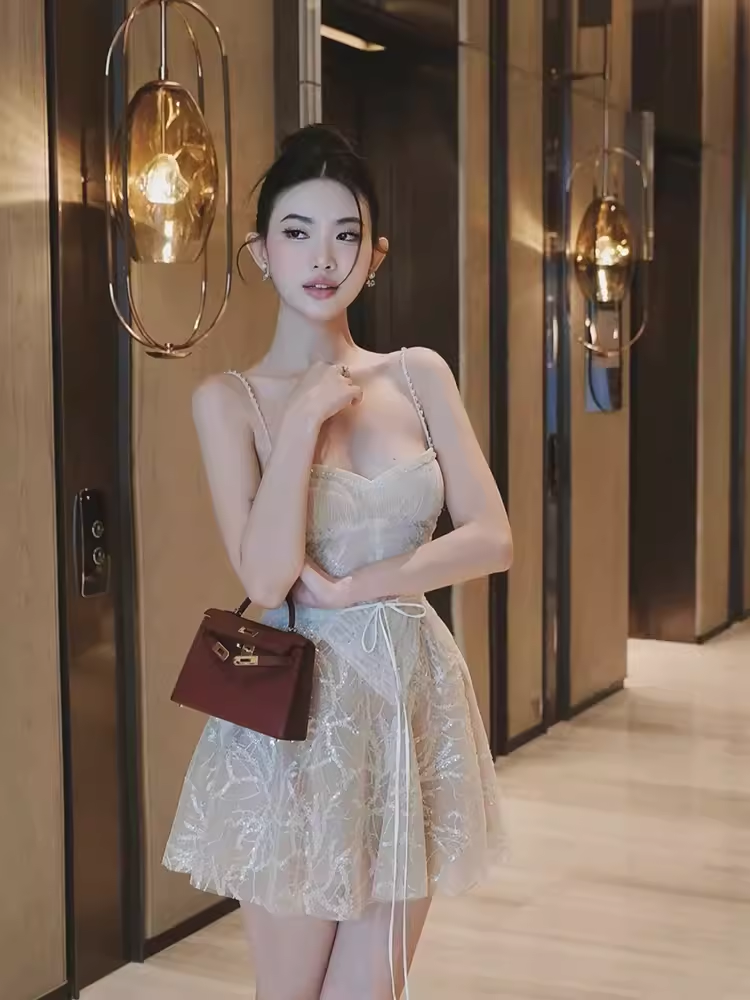 Elegant A-Line Spaghetti Straps Tulle 18th Birthday Dress Short Homecoming Dresses - FashionDia