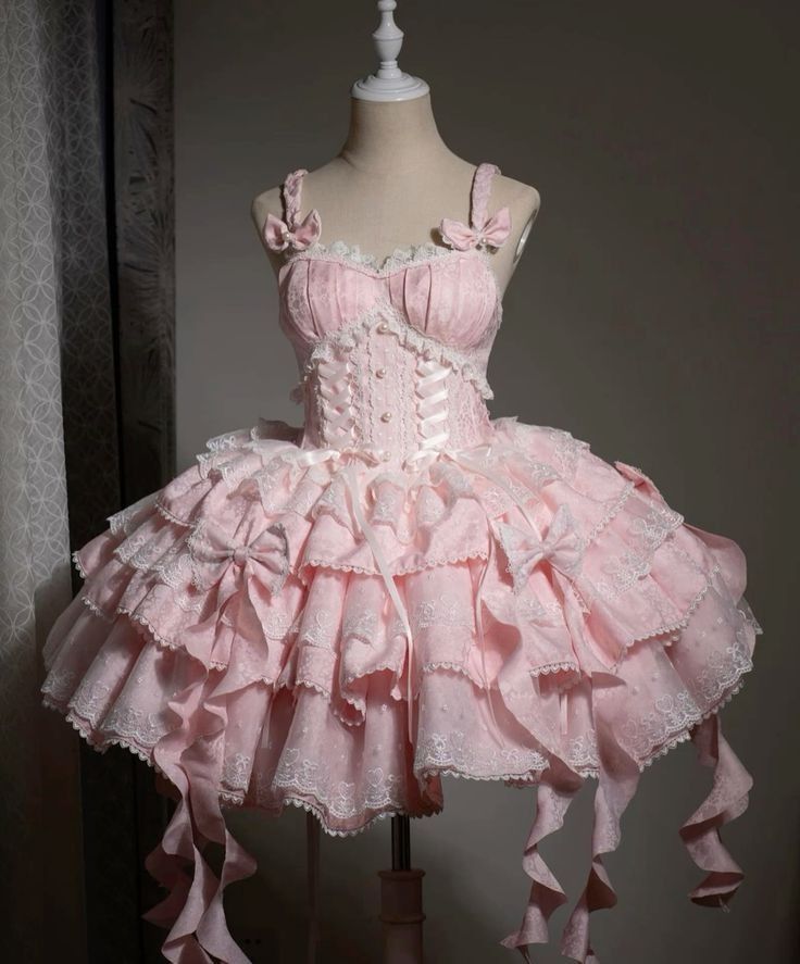 Cute Pink Ball Gown Spaghetti Straps Satin Ruffle Lace Short Homecoming Dress 17th Birthday Outfits - FashionDia