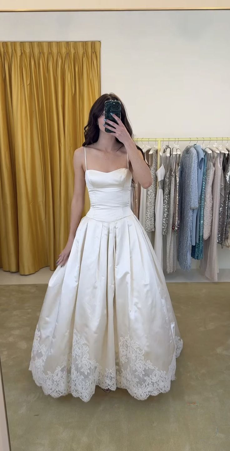Pretty A-Line Spaghetti Straps Stain Lace Long Prom Dresses Formal Dress - View 3 | FashionDia