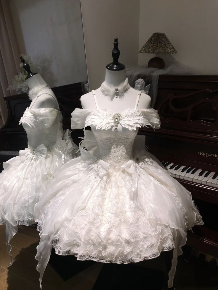 Fairy White A-Line Off-the-Shoulder Lace Short Homecoming Dress 19th Birthday Outfits - FashionDia