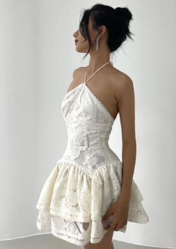 Chic Ball Gown Halter Short White Lace Homecoming Dress 18th Birthday Outfits