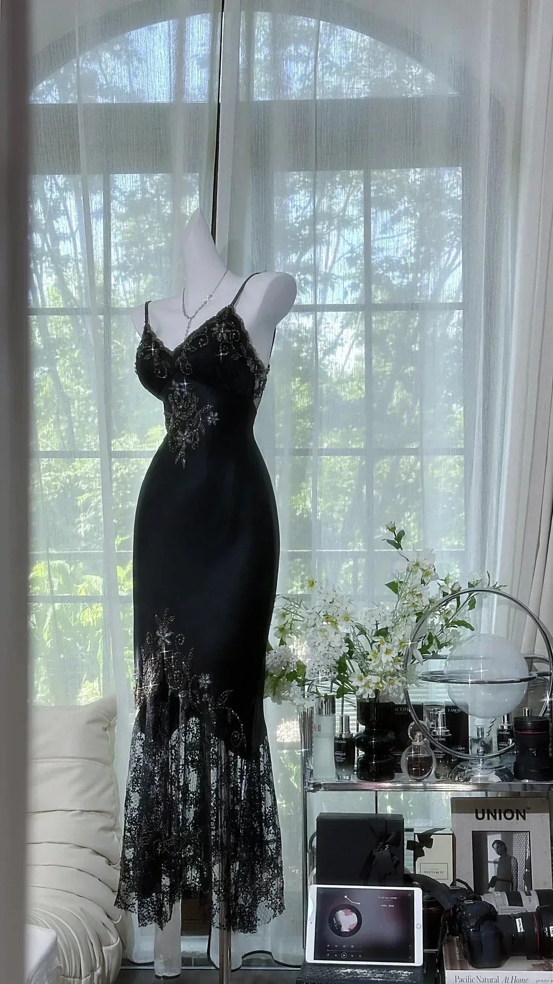 Black Charming Mermaid Spaghetti Straps Satin Lace Sequin Without Sleeves Long Prom Dress, Evening Dress - View 4 | FashionDia