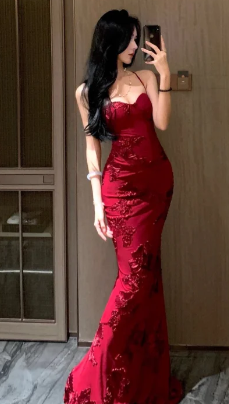 Burgundy Chic Mermaid Spaghetti Straps Satin Lace Long Prom Dress, Evening Dress - FashionDia