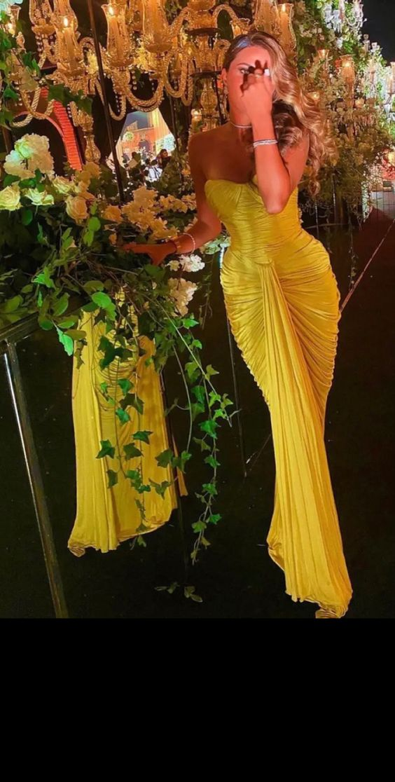 Yellow Pleated Long Prom Dresses Sweetheart Mermaid Floor Length Evening Gowns Y5276 - View 2 | VelvetHem