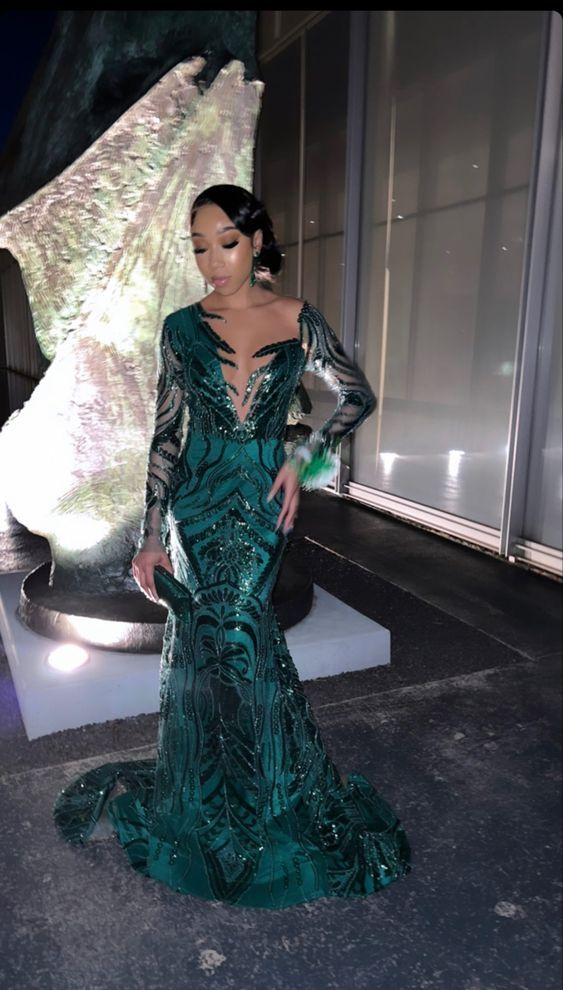 Dark Green Long Sleeves Mermaid Prom Dress