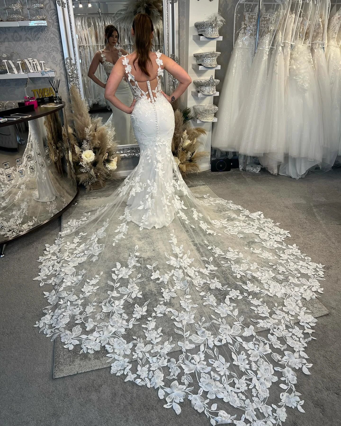 Charming Mermaid Off-the-shoulder Sleeveless Appliques Tulle Lace Train Wedding Dresses (ZD15584)