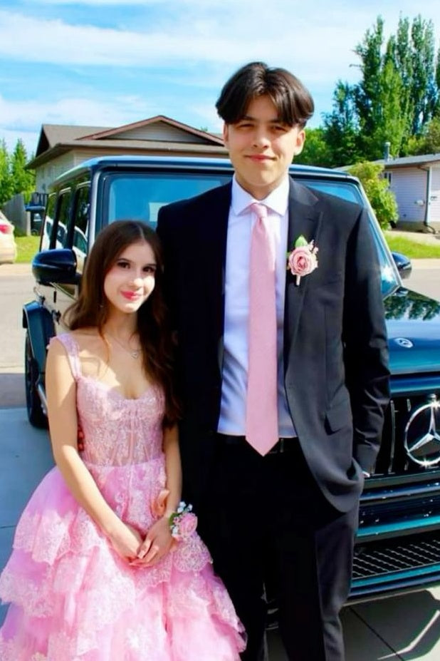 Charming A Line Sweetheart Pink Long Prom Dress with Appliques